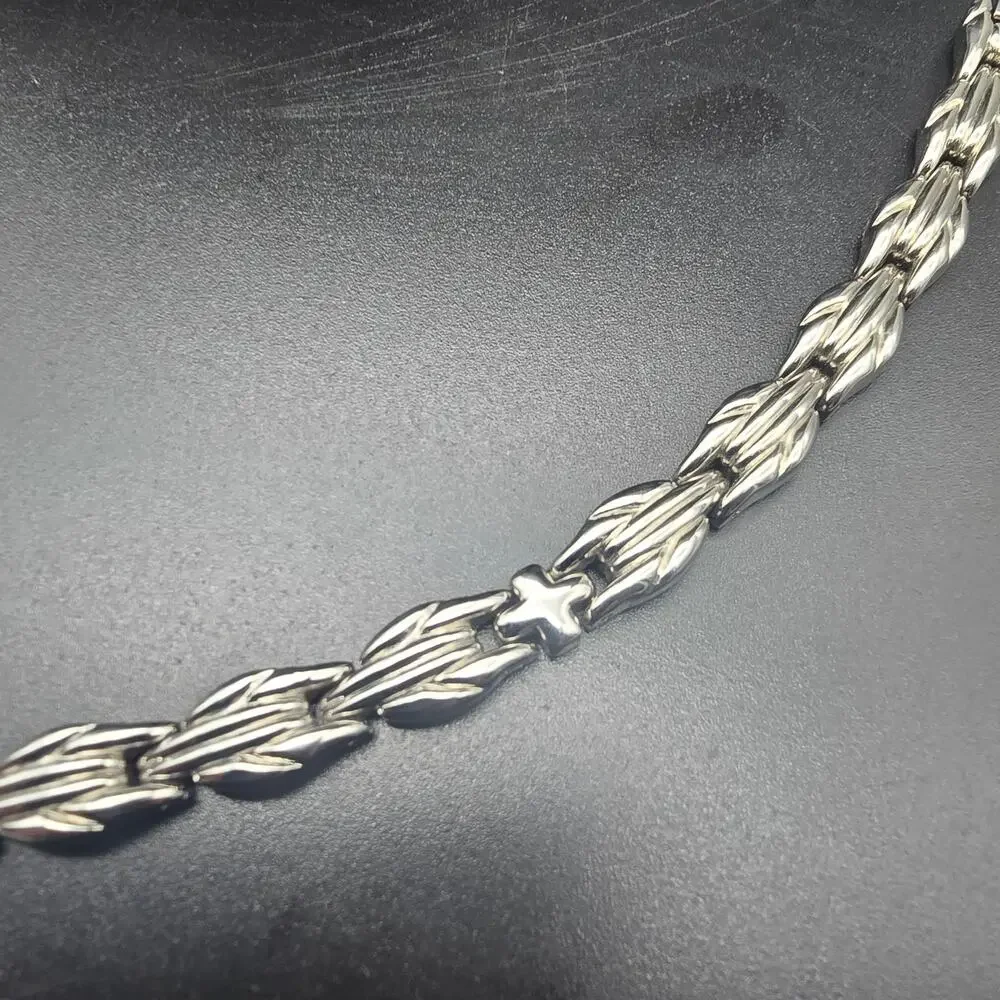 Silver Tone Chain Link Bracelet Cross Center 1990s Costume Jewelry